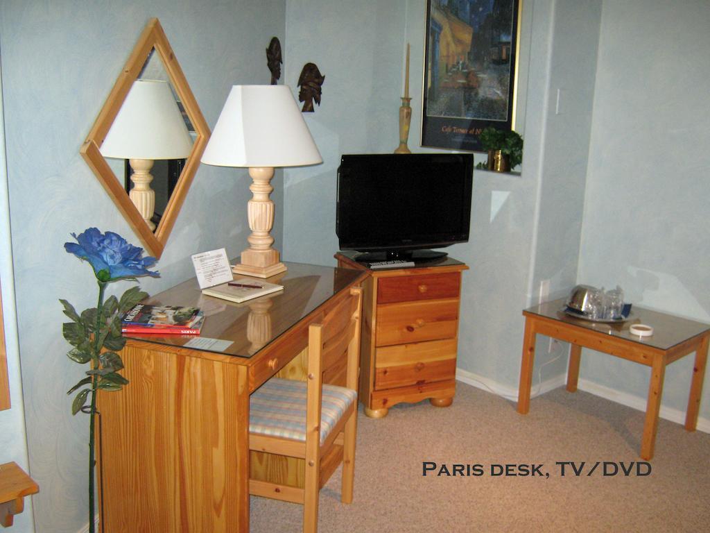 Cedar Heights B&B Cranbrook Oda fotoğraf